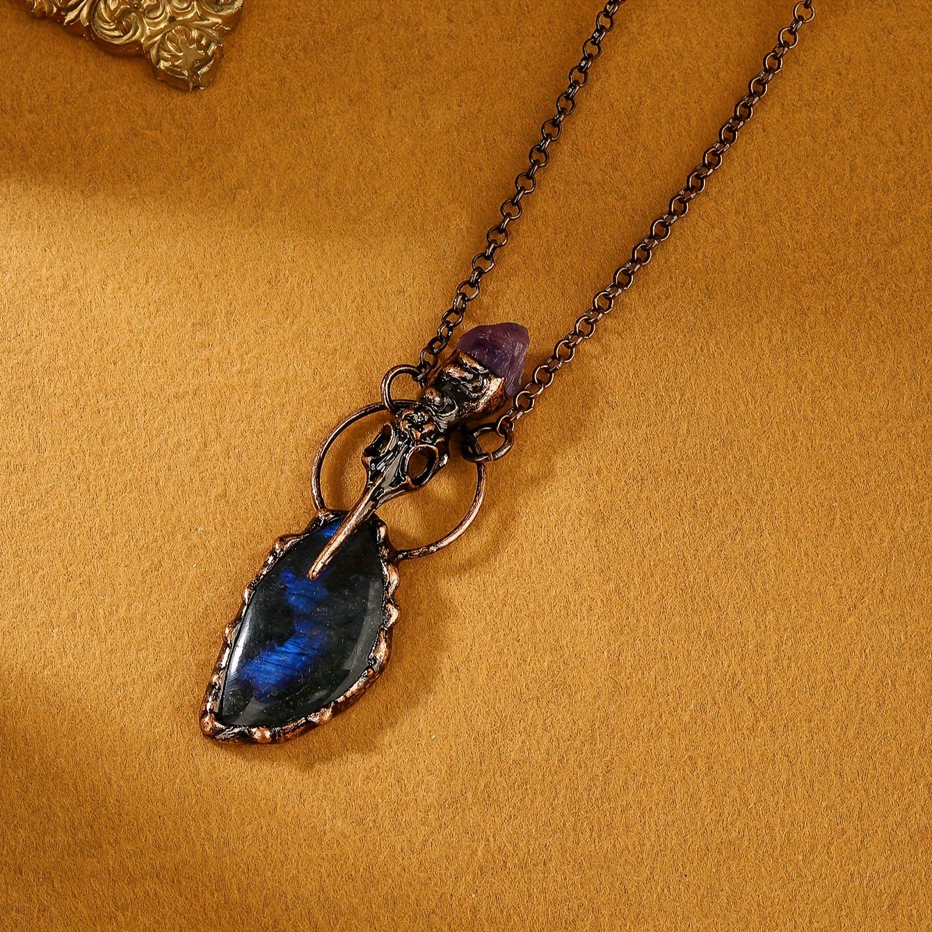 Natural Labradorite & Crow's Head Amethyst Raw Stone Pendant Necklace For Ladies Party Gifts