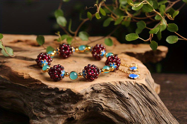 Elegant Vintage-Inspired Natural Crystal Bracelet for Women - Garnet & Amazonite Beads, Perfect for Casual Attire