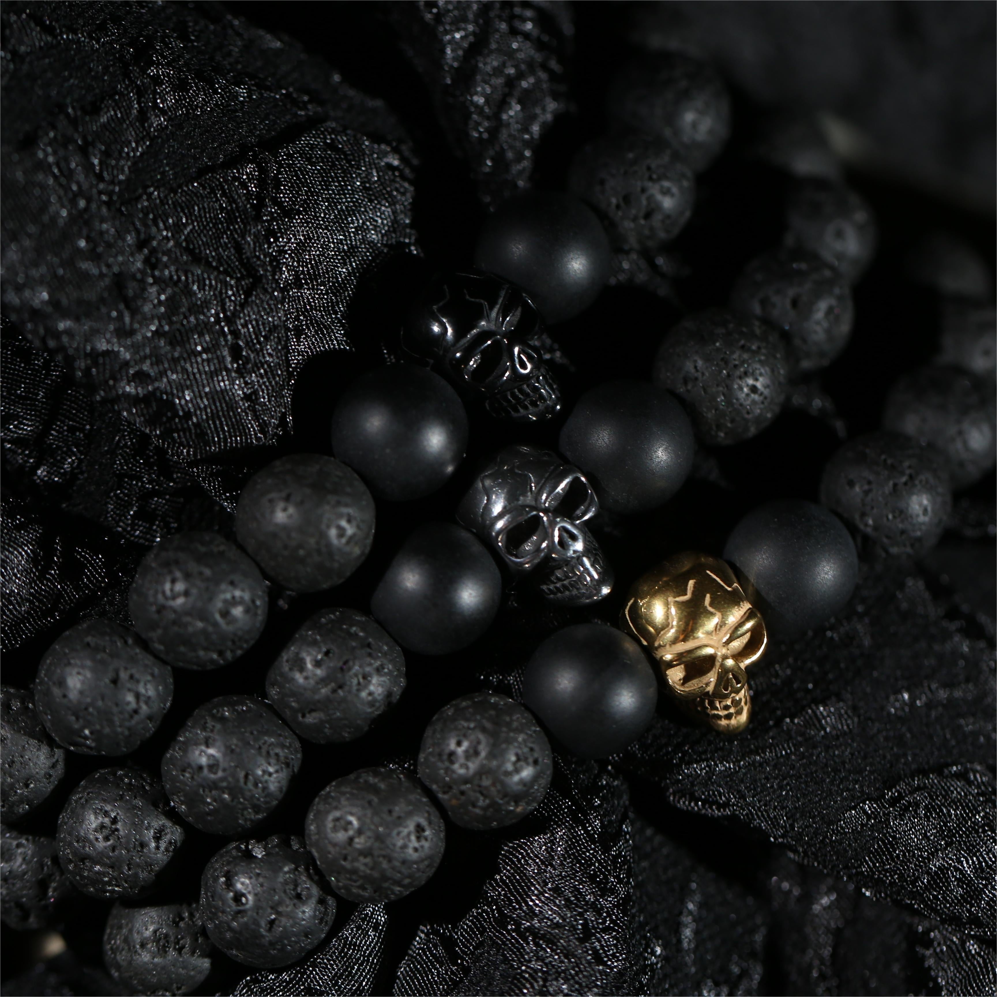 100% Handmade, Natural Black Agate Volcanic Stone Skull Bracelet, Available in Golden/Silver/Black, 10mm Beads, With Gift Box, Your Unisex Jewelry, Punk Style, Perfect Gift for Him/Her, Suitable for Anniversaries/Valentine's