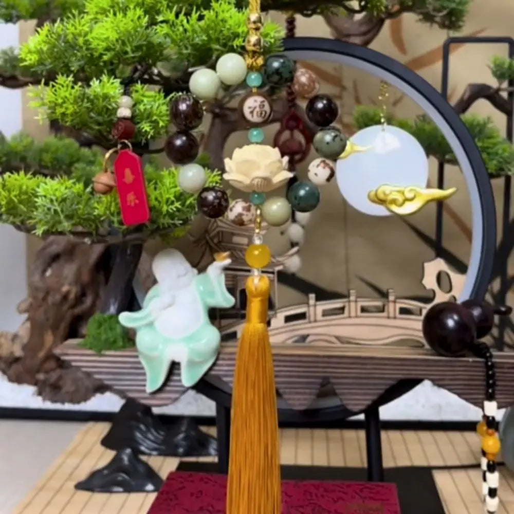 Wood Carved Bodhi Car Rearview Mirror Bodhi Pendant Bead Classical Lotus Statue Car Pendant Fengshui Lucky Home Decor