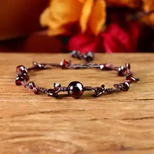 Natural Garnet Bracelet, Garnet Fragments and Beads Bracelet, Healing Protection Chakra Reiki Spiritual Bracelet, Crystal Gift