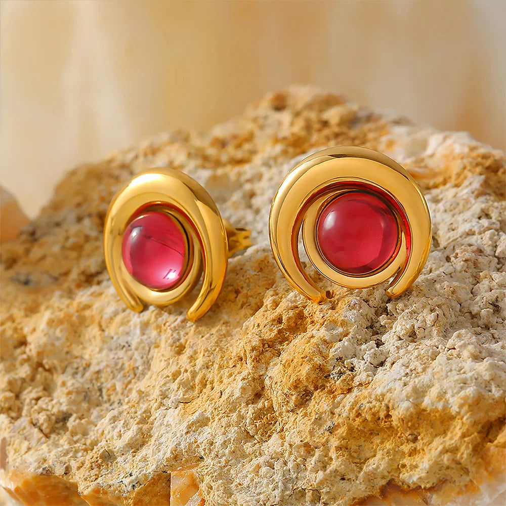 Garnet Red Stainless Steel Rings For Women Garnet Gold Plated Waterproof Round Ring Charm Luxury Jewelry Gift Wholesale