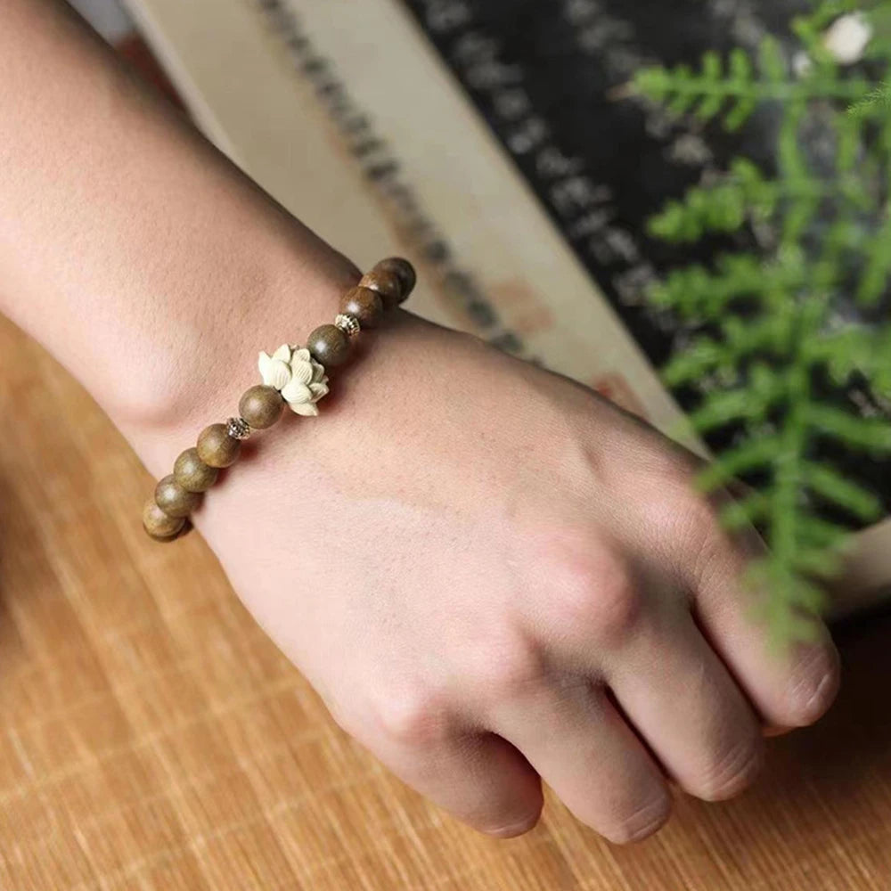 Sandalwood Wooden Beaded Bracelet Unisex's Peach Wood Lotus Carving Beads Bodhi Tibetan Buddhist Prayer Wrist Mala Bracelet