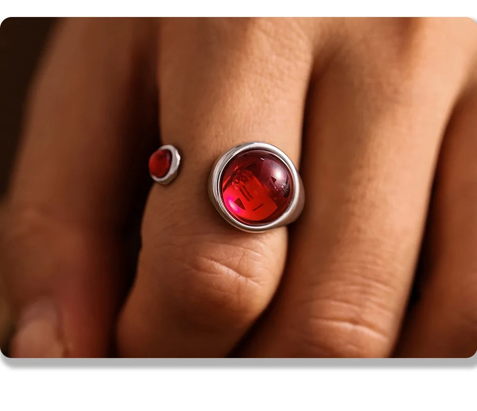 Garnet Red Stainless Steel Rings For Women Garnet Gold Plated Waterproof Round Ring Charm Luxury Jewelry Gift Wholesale